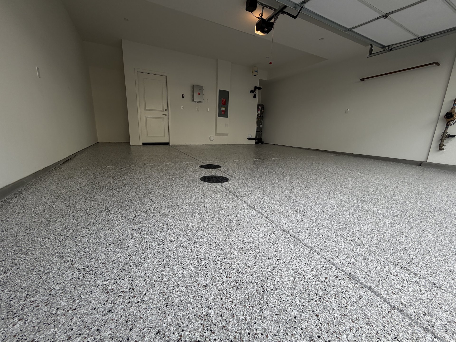 Full-Broadcast Flake Garage